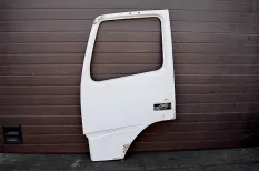 Дверь, левая VOLVO FM (01.05-01.14)