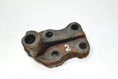 Кронштейн амортизатора вспомогательного моста, верхний правый VOLVO FM (01.05-01.14)