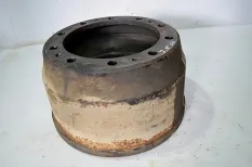 Тормозной барабан вспомогательного моста, левый IVECO EuroTrakker (01.93-12.04)