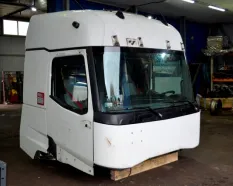 Кабина RENAULT TRUCKS T (01.13-)