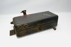 Расширительный бачок INTERNATIONAL 9800 (-)