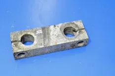 Серьга рессоры, переднего моста, правая INTERNATIONAL 9800 (-)