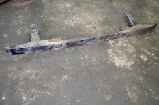 Усилитель переднего бампера IVECO Stralis (01.02-)