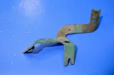 Кронштейн с мотора VOLVO FH (01.12-)