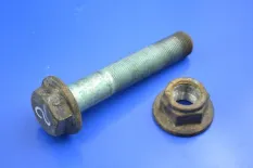 Крепежный болт MERCEDES-BENZ Axor 2 (01.04-)