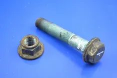 Крепежный болт MERCEDES-BENZ Axor 2 (01.04-)