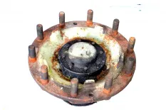 Ступица, барабанные тормоза, передний мост, правая MERCEDES-BENZ NG (01.73-12.96)