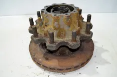 Ступица ведущего моста дисковые тормоза, левая DAF XF95 (01.02-12.06)