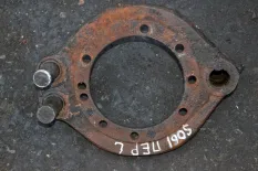 Суппорт барабанного тормоза, передний мост левый SCANIA 3-Series (01.88-12.96)