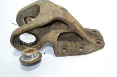 Кронштейн реактивной тяги ведущего моста, сторона рамы VOLVO FH12 1-seeria (01.93-12.02)