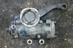 Рулевой редуктор (ГУР) SCANIA 2-Series (01.80-12.88)