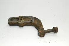 Кронштейн амортизатора переднего моста, нижний правый DAF XF95 (01.02-12.06)