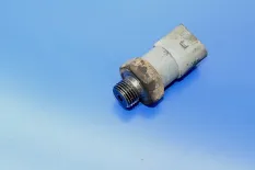 Датчик давления масла MERCEDES-BENZ Actros MP2/MP3 (01.02-12.14)