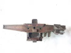 Кронштейн пневмобаллона ведущего моста, левый IVECO EuroTech (01.92-)