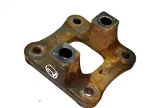 Кронштейн стабилизатора, переднего моста, верхний правый MERCEDES-BENZ Actros MP2/MP3 (01.02-12.14)