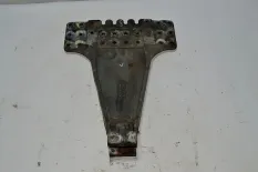 Кронштейн реактивной тяги, ведущего моста, правый VOLVO FM (01.05-01.14)