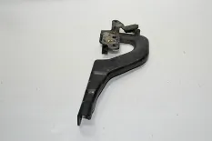 Петля нижней решетки радиатора, правая RENAULT TRUCKS T (01.13-)
