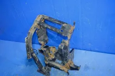 Кронштейн подножки, левый RENAULT TRUCKS T (01.13-)
