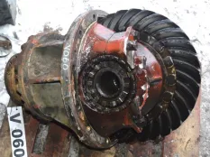 Редуктор VOLVO F12 (01.77-12.94)