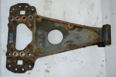 Кронштейн реактивной тяги, ведущего моста,левый DAF 95 (01.87-12.98)