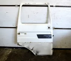 Дверь, правая RENAULT TRUCKS Major (01.91-12.96)