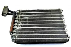 Радиатор кондиционера салона RENAULT TRUCKS Magnum Dxi (01.05-12.13)