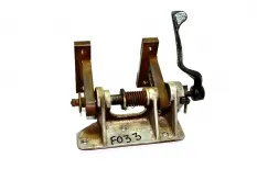 Кронштейн рулевой колонки INTERNATIONAL 9800 (-)