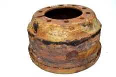 Тормозной барабан ведущего моста, правый INTERNATIONAL 9800 (-)