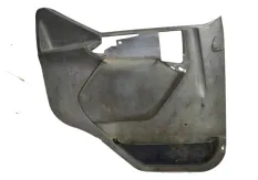 Обшивка двери, левая RENAULT TRUCKS Premium (01.96-)