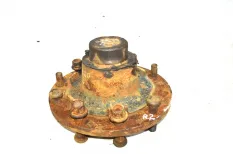 Ступица, барабанные тормоза прицепного моста, левая NETAM FRUEHAUF 0 (01.60-)