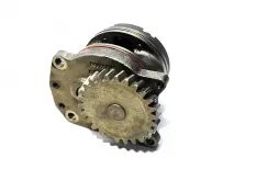 Масляный насос двигателя INTERNATIONAL 9800 (-)