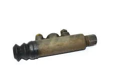 Главный цилиндр сцепления VOLVO F10 (01.77-12.94)