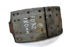 Тормозные колодки комплект, барабанные тормоза INTERNATIONAL 9800 (-)