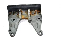 Кронштейн пневморессоры переднего моста, левый VOLVO FH (01.12-)