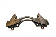 Скоба суппорта, ведущего моста, правая RENAULT TRUCKS Magnum Dxi (01.05-12.13)