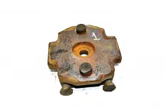 Клиновая проставка под рессору, ведущего моста, левая RENAULT TRUCKS Magnum Dxi (01.05-12.13)