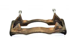 Скоба суппорта, переднего моста, правая MAN TGA (01.99-12.08)