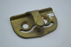 Замок двери, правый RENAULT TRUCKS Magnum Dxi (01.05-12.13)