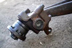 Ступица, дисковые тормоза, передний мост, правая RENAULT TRUCKS Premium (01.96-)