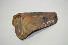 Кронштейн амортизатора вспомогательного моста, верхний левый MAN 3-series (01.93-12.00)