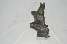 Кронштейн буксирующего крюка, правый VOLVO FH12 1-seeria (01.93-12.02)