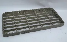 Ступенька подножки нижняя, левая RENAULT TRUCKS Magnum Dxi (01.05-12.13)