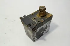 Насос подъема кабины MERCEDES-BENZ Actros MP2/MP3 (01.02-12.14)