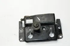 Замок решетки радиатора, левый MERCEDES-BENZ Actros MP2/MP3 (01.02-12.14)