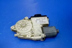 Моторчик стеклоподъёмника, правый DAF XF105 (01.05-)