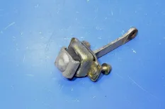 Ограничитель двери, левый DAF XF105 (01.05-)