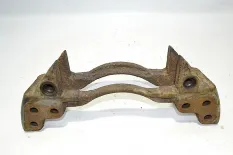 Скоба суппорта переднего моста, левая DAF XF95 (01.02-12.06)