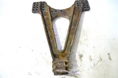 Кронштейн реактивной тяги, ведущего моста,левый VOLVO FH12 1-seeria (01.93-12.02)