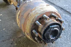 Ступица, барабанные тормоза прицепного моста, левая BENALU 0 (01.60-)