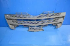 Решетка радиатора, средняя MERCEDES-BENZ Actros MP4 (01.12-)